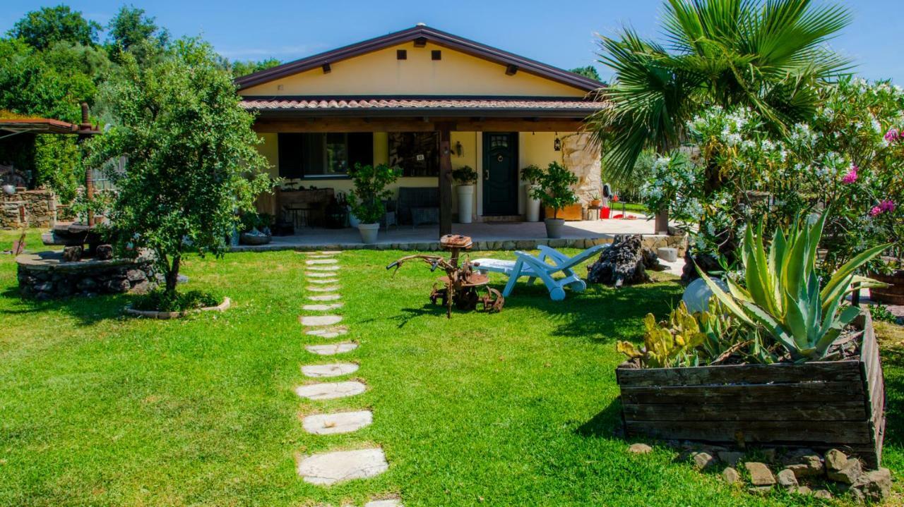 B&B Etna Ranch Piedimonte Etneo Exterior photo